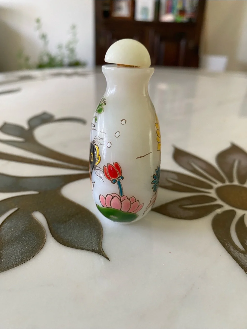 Vintage Chinese hand-painted Opaque Pekin Glass Snuff or Scent Bottle